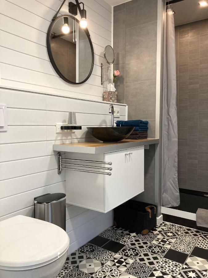 Living At Saarpartments - Adultsonly - Business & Holiday Homes With Kitchen For Long- And Short Term Stay, 3 Min To St Johanner Markt And Points Of Interest ساربروكن المظهر الخارجي الصورة
