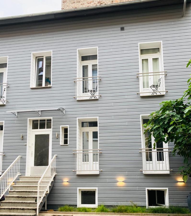 Living At Saarpartments - Adultsonly - Business & Holiday Homes With Kitchen For Long- And Short Term Stay, 3 Min To St Johanner Markt And Points Of Interest ساربروكن المظهر الخارجي الصورة